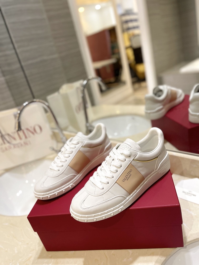 Valentino Sneakers